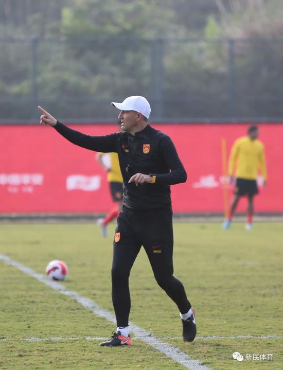 陆萱萱秀人