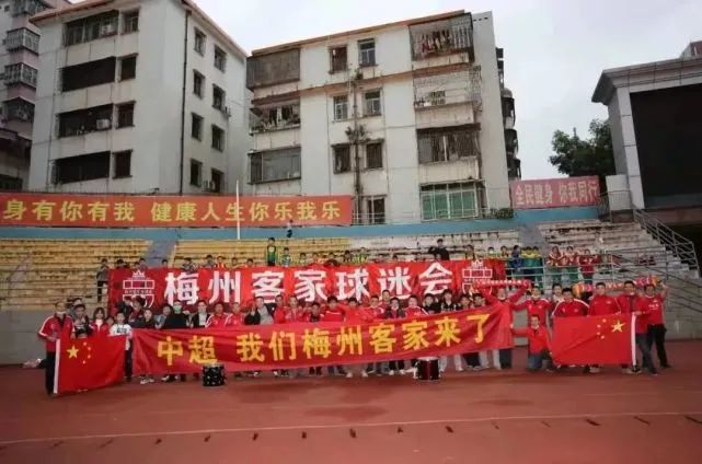 两个人免费高清在线观看www